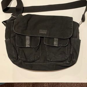 Thirty-One Black Messenger/computer bag
